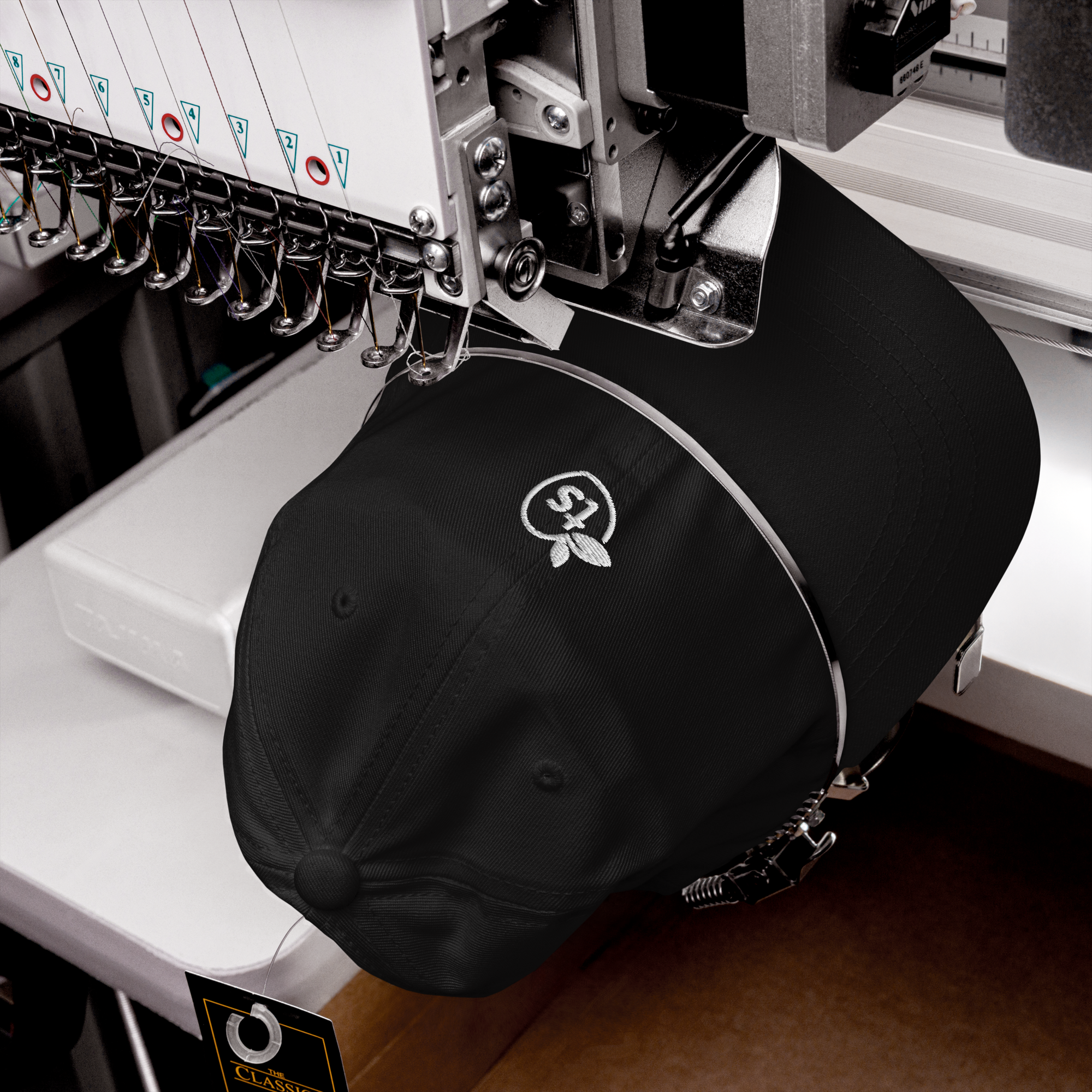 tsgabrielle® • Gorra tipo Dad • Negra - View 9